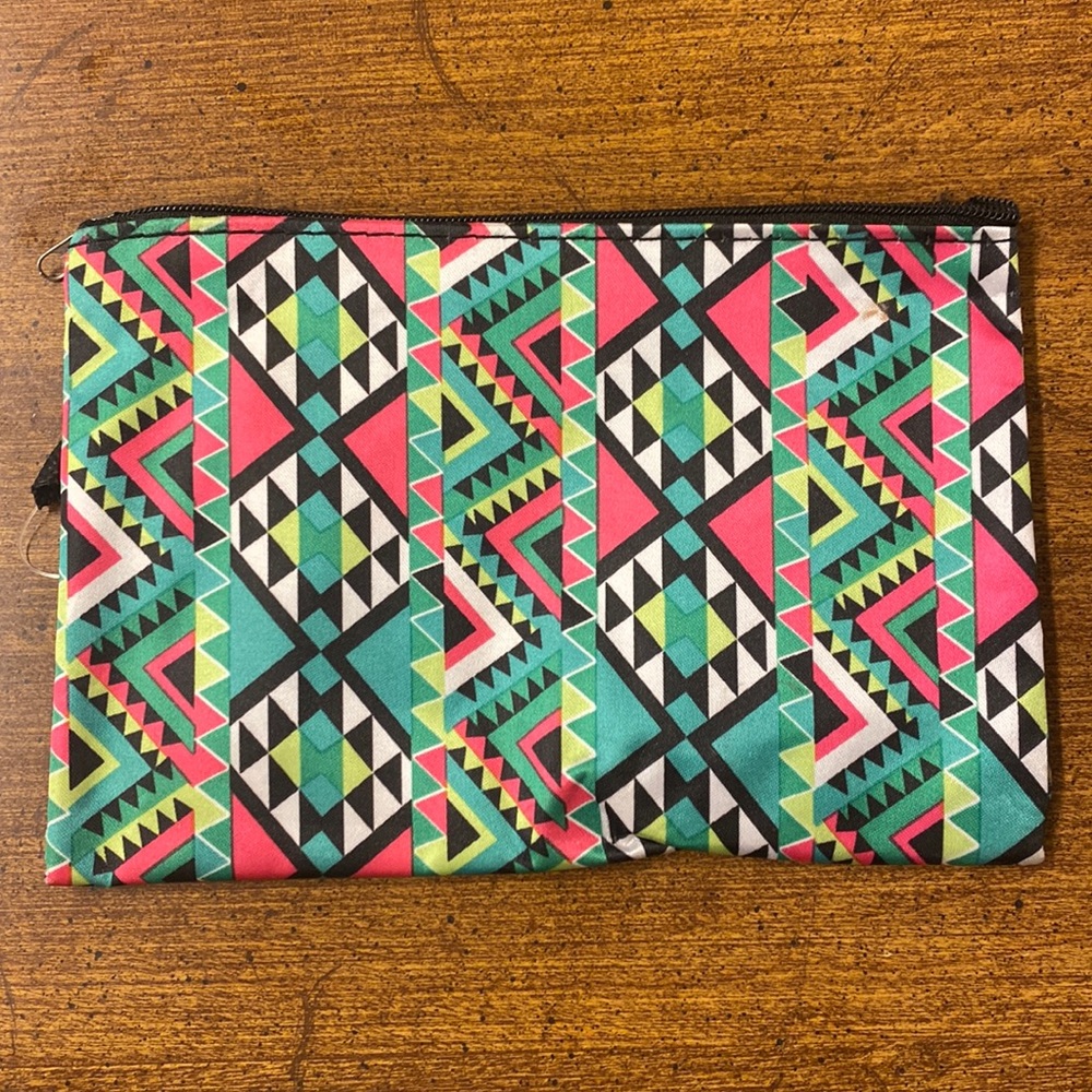 🔥Aztec Pattern Cosmetic Bag / Small / Zipper / Green & Pink